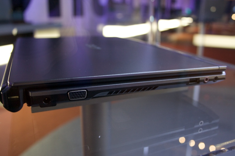 Illustration for article titled Acer Aspire Timelines Get 8-Hour Battery Life for $699, Look Vaguely Familiar